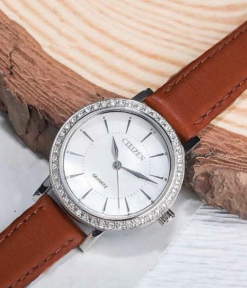 Hình ảnh đồng hồ Nữ Citizen EL3040-12D Pin (Quartz) - Tròn - Dây Da chính hãng