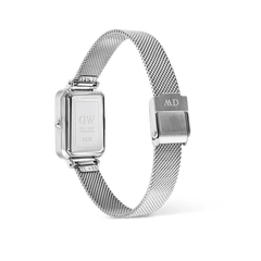 vjurf7fqf3vfe7j1juaq